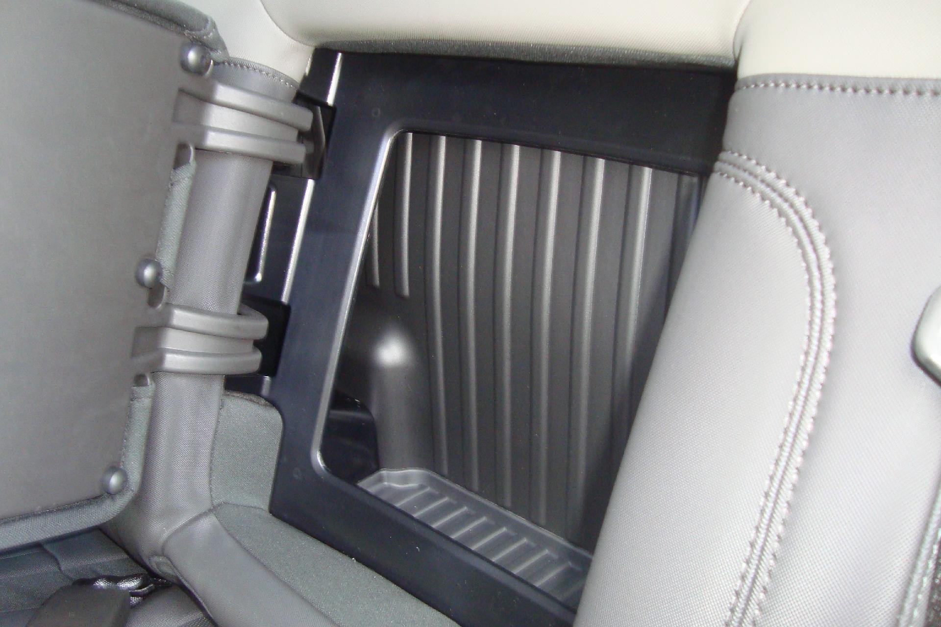 2025 GMC HUMMER EV Pickup Vehicle Photo in PORTSMOUTH, NH 03801-4196