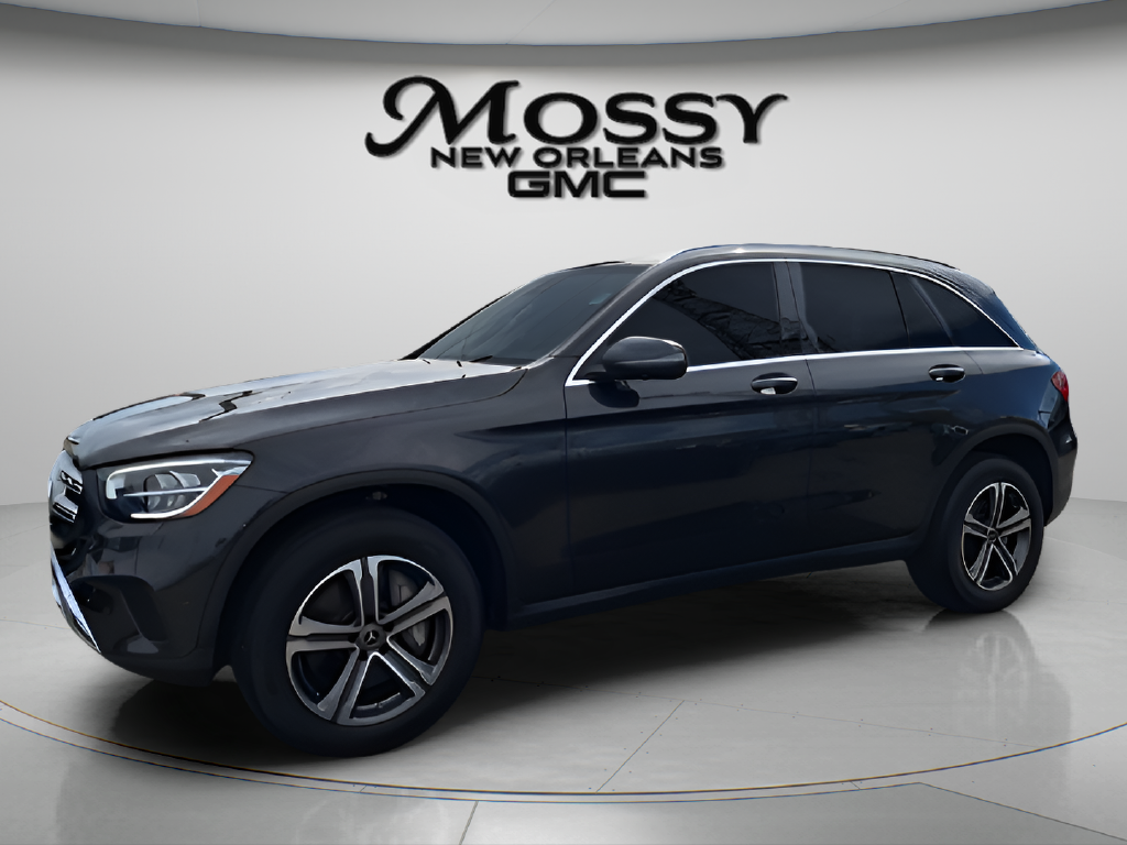 2022 Mercedes-Benz GLC photo 1 of 30