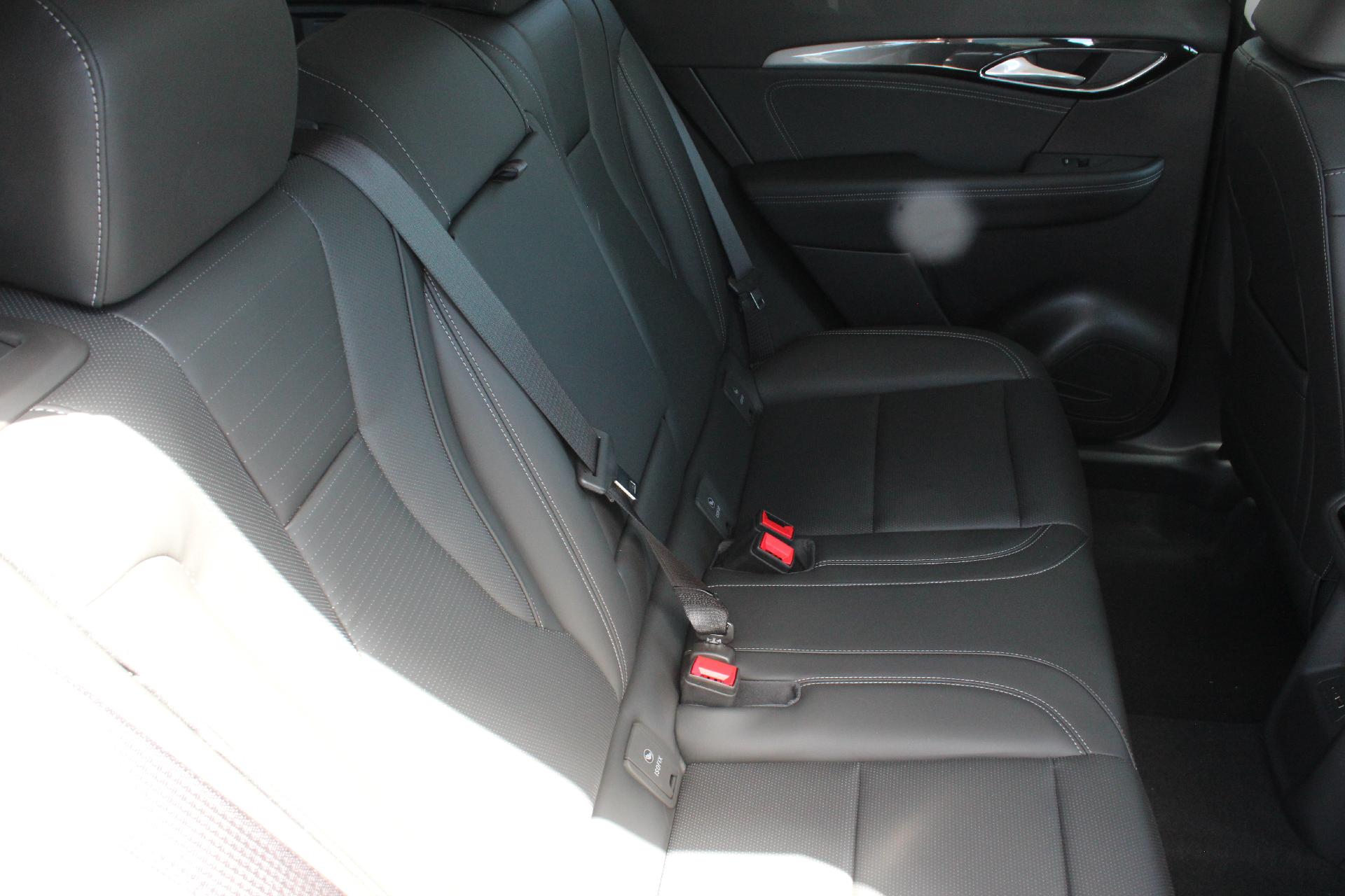 2025 Buick Envision Vehicle Photo in AURORA, CO 80012-4011