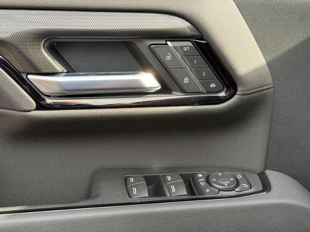 2025 GMC Sierra 2500 HD Vehicle Photo in COLUMBIA, MO 65203-3903