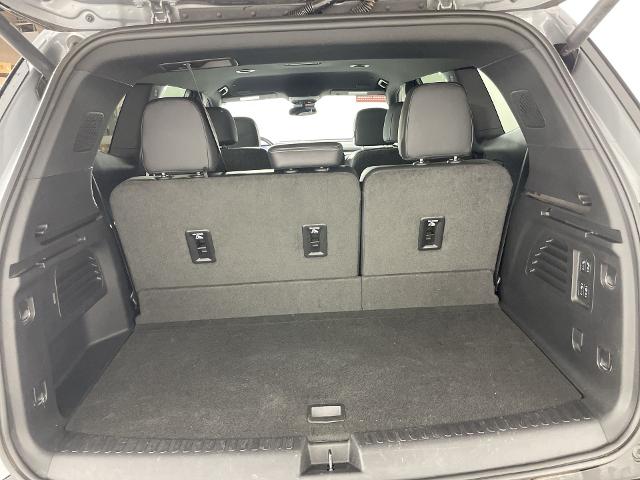 2025 Buick Enclave Vehicle Photo in GILBERT, AZ 85297-0402