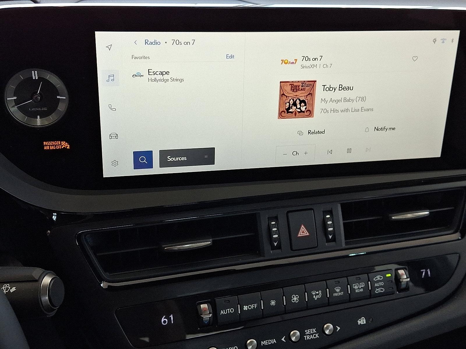 2025 Lexus ES 300h Vehicle Photo in Lancaster, PA 17601
