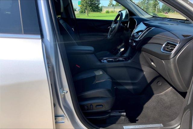2022 Chevrolet Equinox Vehicle Photo in TOPEKA, KS 66609-0000