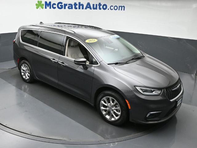 2021 Chrysler Pacifica Vehicle Photo in Cedar Rapids, IA 52402
