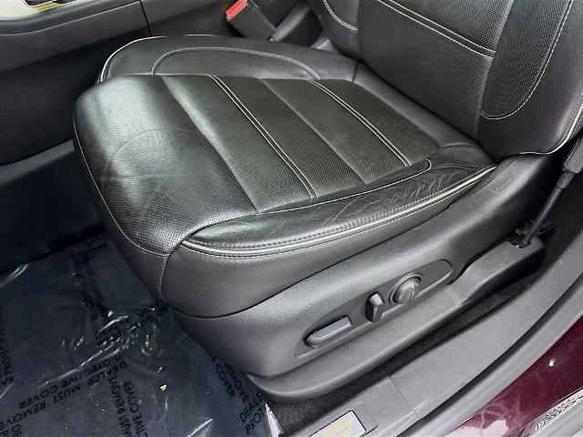 2017 GMC Acadia Vehicle Photo in PUYALLUP, WA 98371-4149