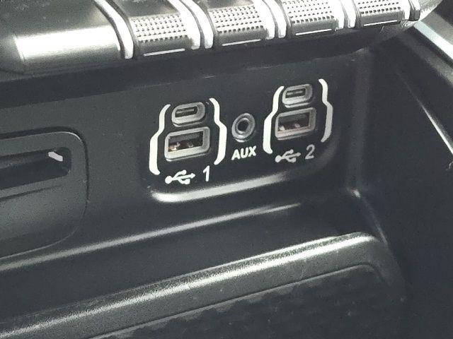 2019 Ram 1500 Vehicle Photo in Pleasant Hills, PA 15236