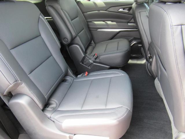 2025 Chevrolet Traverse Vehicle Photo in LEESBURG, FL 34788-4022