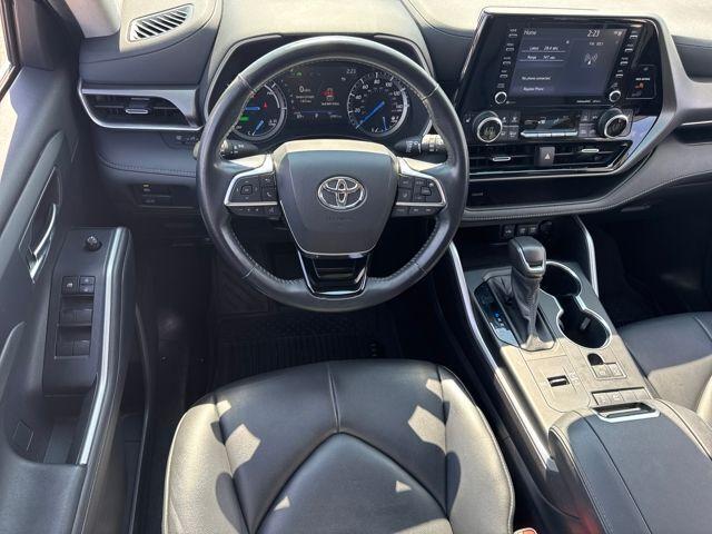2021 Toyota Highlander Vehicle Photo in Jonesboro, AR 72404