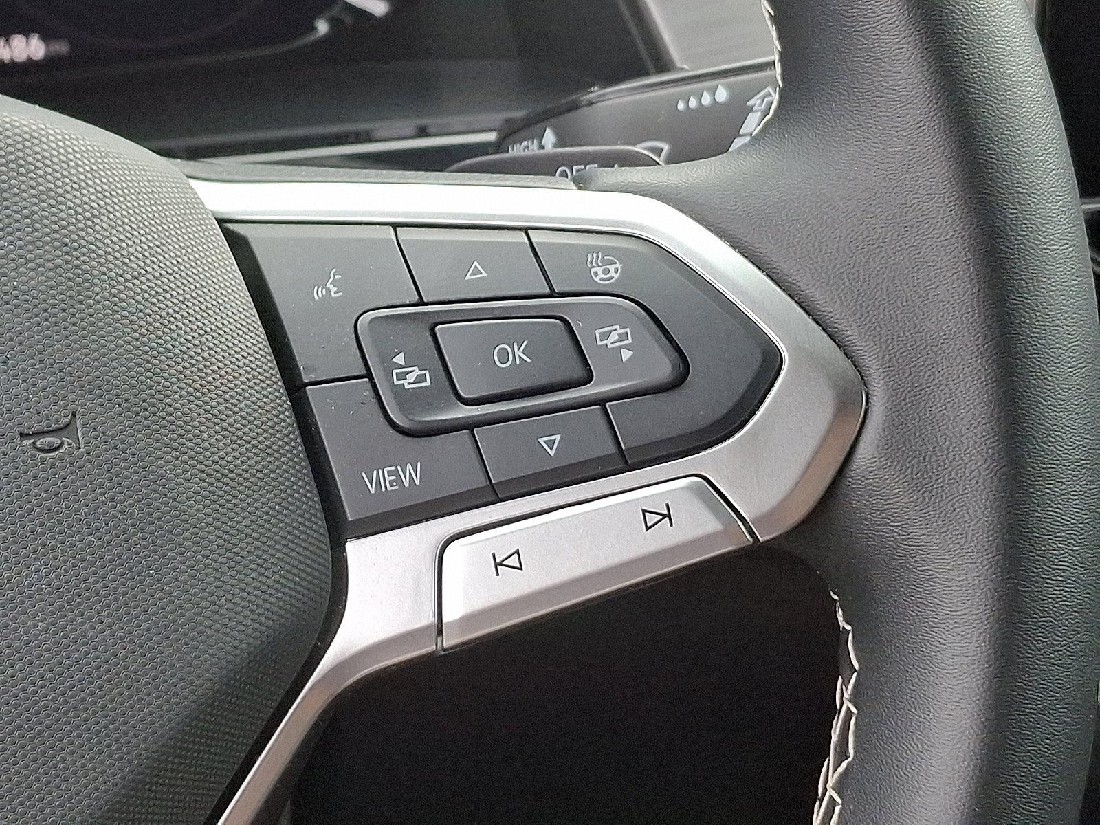 2025 Volkswagen Atlas Cross Sport Vehicle Photo in Trevose, PA 19053