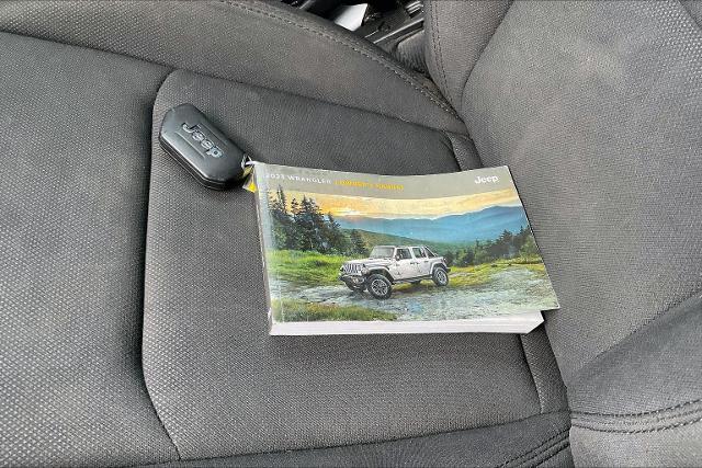 2023 Jeep Wrangler Vehicle Photo in INDEPENDENCE, MO 64055-1314