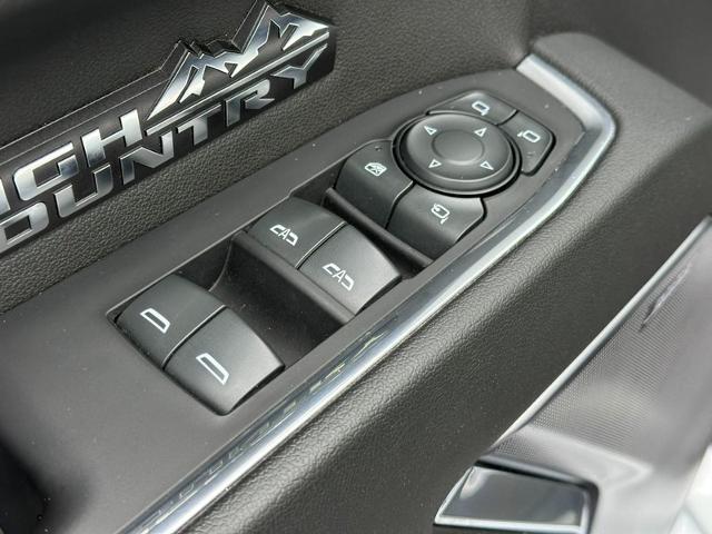 2023 Chevrolet Silverado 1500 Vehicle Photo in COLUMBIA, MO 65203-3903