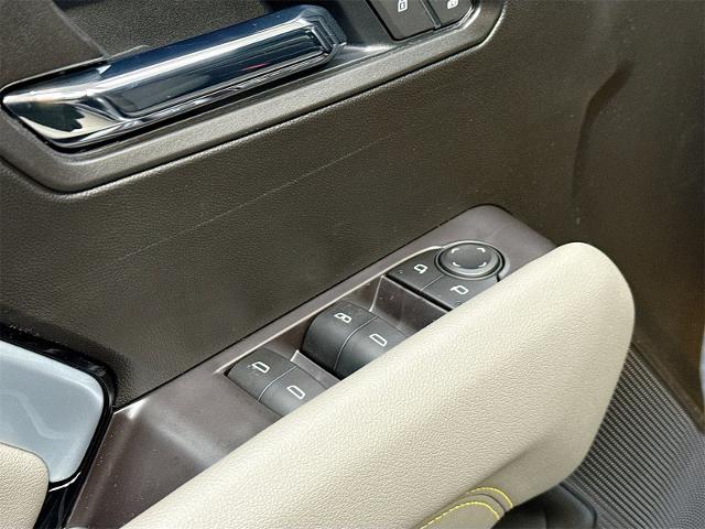 2026 Chevrolet Colorado Vehicle Photo in EVERETT, WA 98203-5662