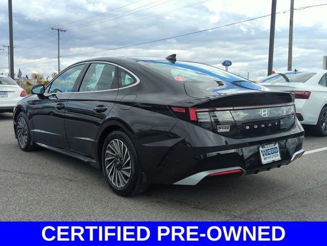 2024 Hyundai SONATA Hybrid Vehicle Photo in Merrillville, IN 46410