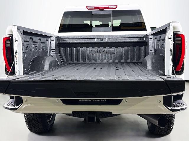 2026 GMC Sierra 3500 HD Vehicle Photo in PUYALLUP, WA 98371-4149