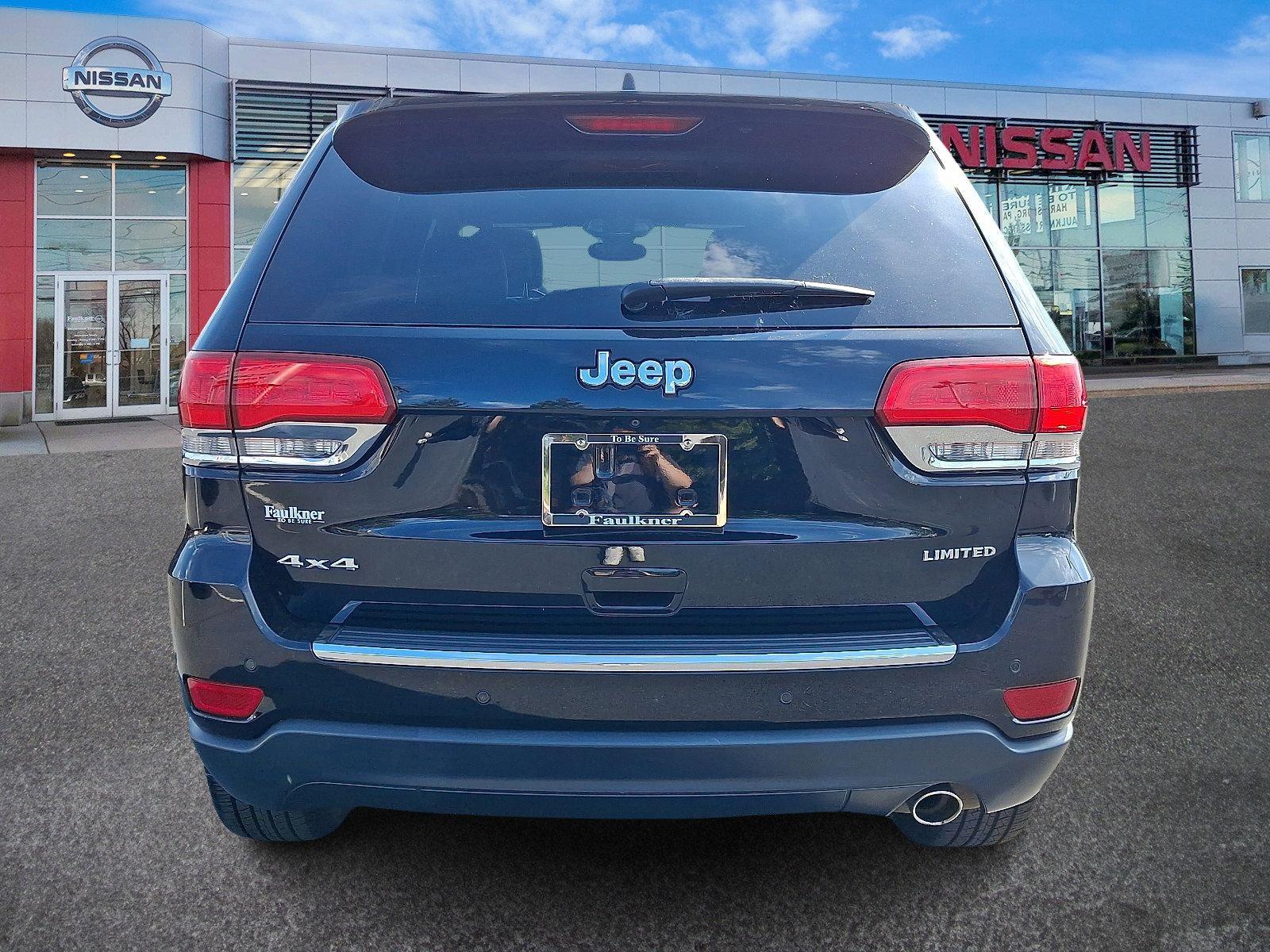 2017 Jeep Grand Cherokee Vehicle Photo in Harrisburg, PA 17111-1033