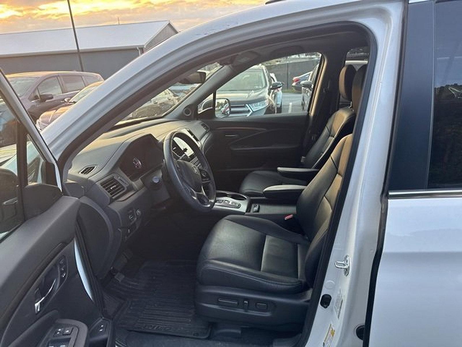 2022 Honda Pilot Vehicle Photo in Harrisburg, PA 17111