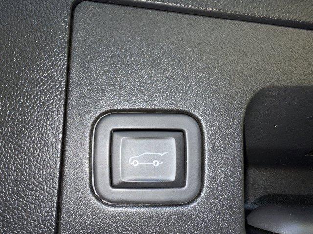 2023 Cadillac XT4 Vehicle Photo in LEOMINSTER, MA 01453-2952