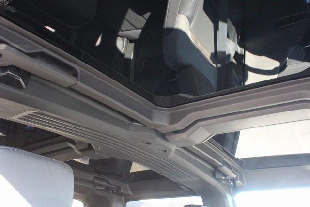 2025 GMC HUMMER EV Pickup Vehicle Photo in AURORA, CO 80012-4011