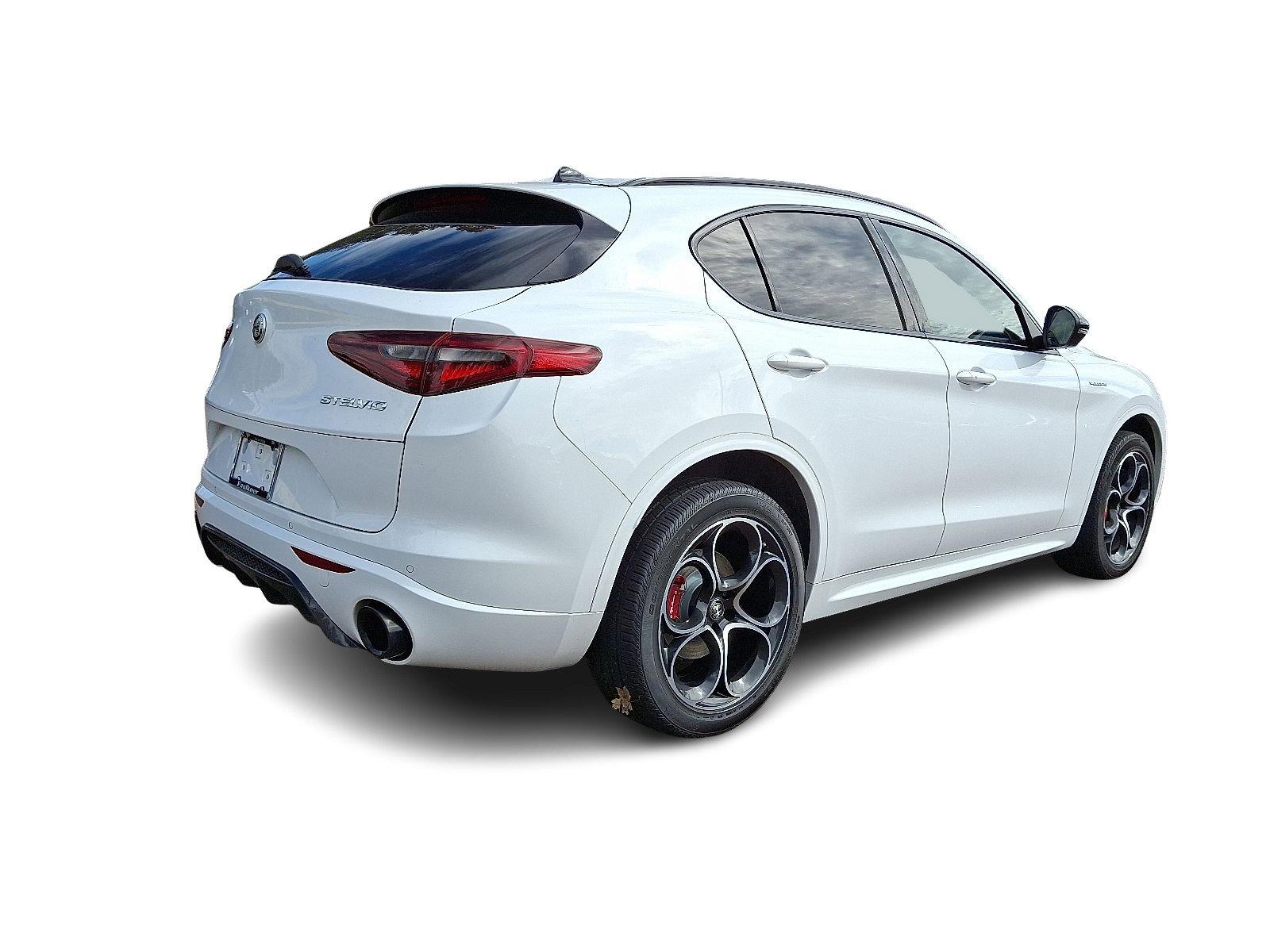 2023 Alfa Romeo Stelvio Vehicle Photo in Willow Grove, PA 19090
