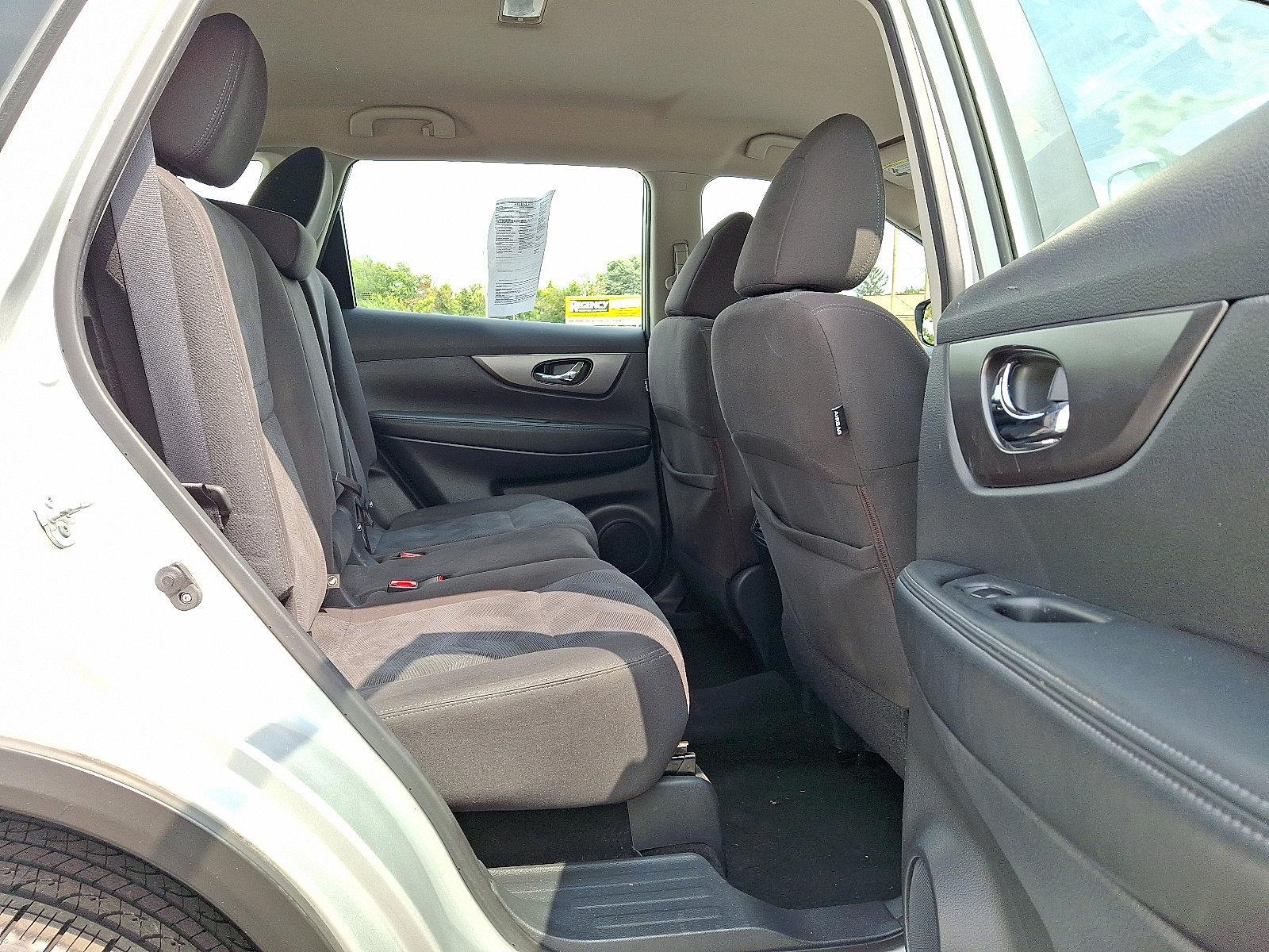 2016 Nissan Rogue Vehicle Photo in Harrisburg, PA 17111