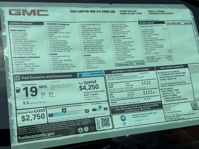 2025 GMC Canyon Vehicle Photo in COLUMBIA, MO 65203-3903