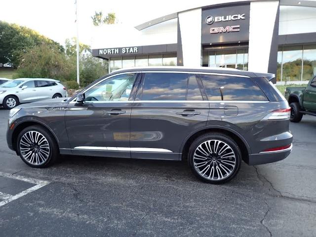 2023 Lincoln Aviator Vehicle Photo in ZELIENOPLE, PA 16063-2910