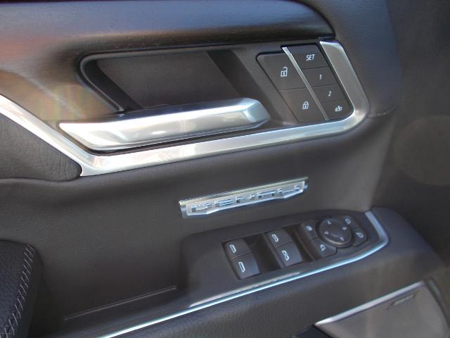 2026 GMC Sierra 1500 Vehicle Photo in LOWELL, MA 01852-4336