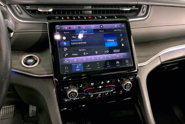 2022 Jeep Grand Cherokee L Vehicle Photo in Kansas City, MO 64114