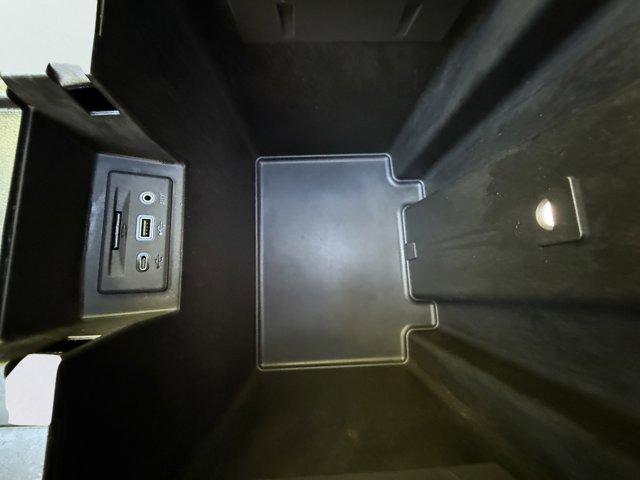 2020 GMC Sierra 1500 Vehicle Photo in LEOMINSTER, MA 01453-2952