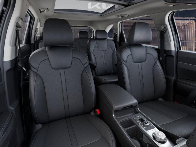 2025 Kia Sorento Hybrid Vehicle Photo in Westbrook, ME 04092