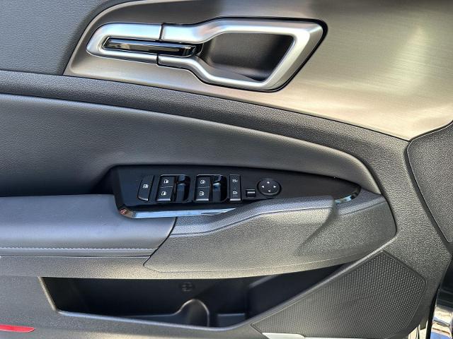 2025 Kia Sportage Vehicle Photo in Tucson, AZ 85712