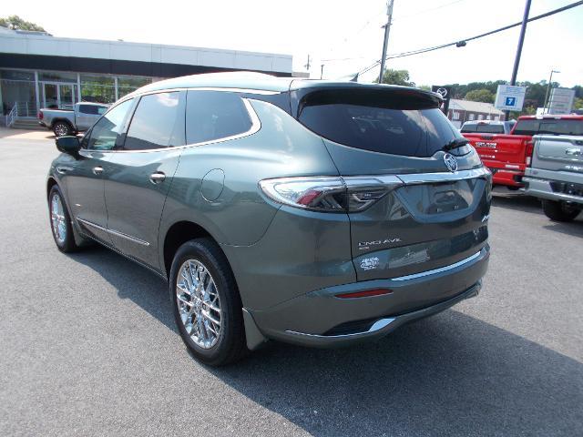 2022 Buick Enclave Vehicle Photo in LOWELL, MA 01852-4336