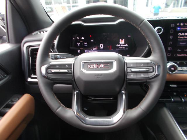 2026 GMC Canyon Vehicle Photo in LOWELL, MA 01852-4336