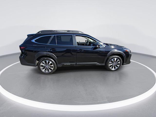 2024 Subaru Outback Vehicle Photo in Pleasant Hills, PA 15236