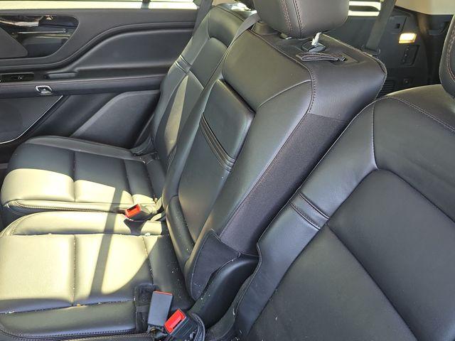 2020 Lincoln Aviator Vehicle Photo in Pleasant Hills, PA 15236