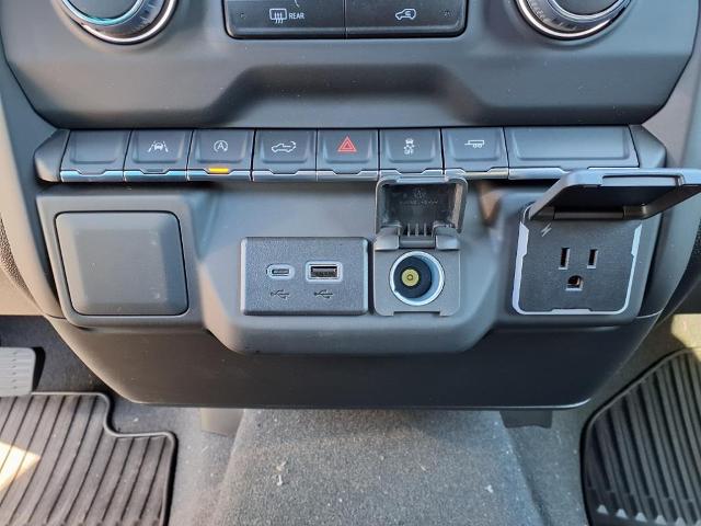 2025 Chevrolet Silverado 1500 Vehicle Photo in Denton, TX 76205