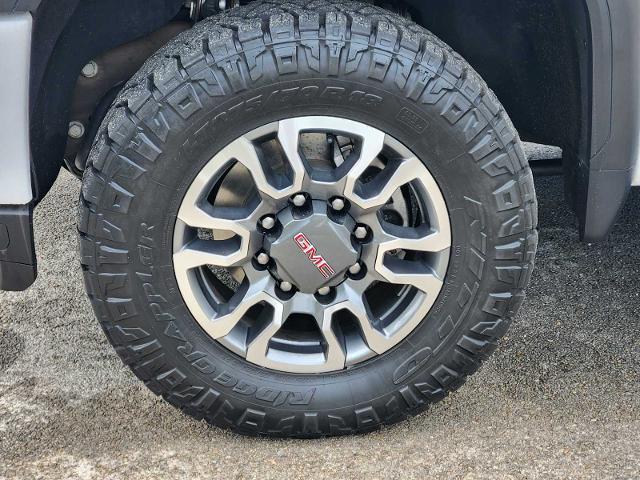 2023 GMC Sierra 2500 HD Vehicle Photo in DENTON, TX 76210-9321