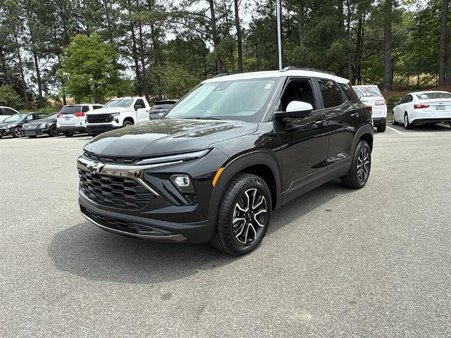 2025 Chevrolet Trailblazer Vehicle Photo in SANFORD, NC 27332-9629