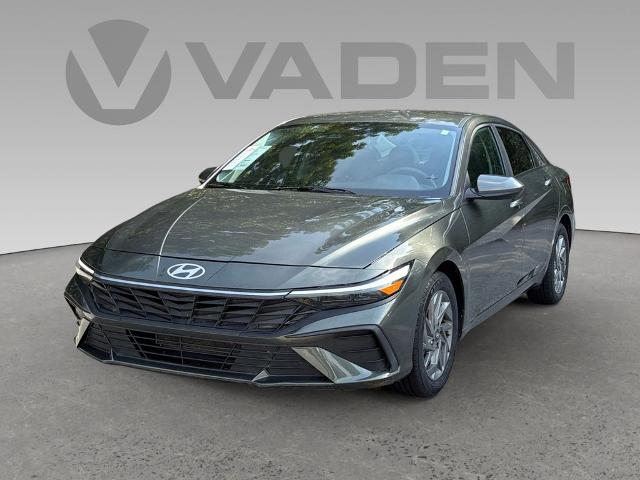 2024 Hyundai ELANTRA Vehicle Photo in Statesboro, GA 30458