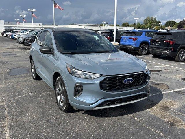 2023 Ford Escape Vehicle Photo in ROCHESTER HILLS, MI 48307-2741