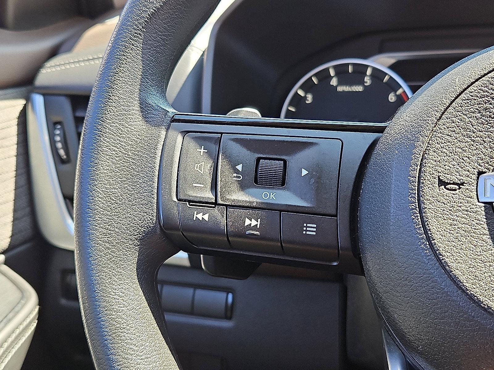 2023 Nissan Rogue Vehicle Photo in Jenkintown, PA 19046