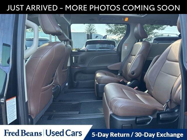 2019 Toyota Sienna Vehicle Photo in Flemington, NJ 08822