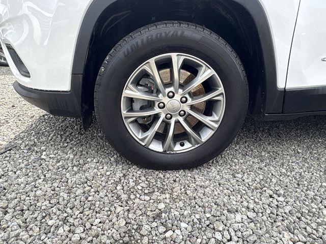 2021 Jeep Cherokee Vehicle Photo in Pleasant Hills, PA 15236