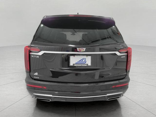 2025 Cadillac XT6 Vehicle Photo in NEENAH, WI 54956-2243