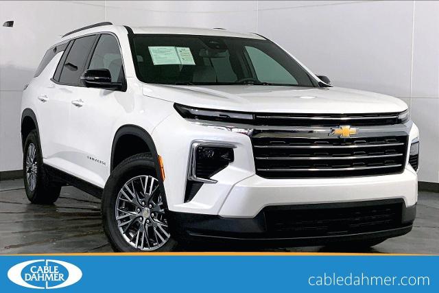 2024 Chevrolet Traverse Vehicle Photo in KANSAS CITY, MO 64114-4502