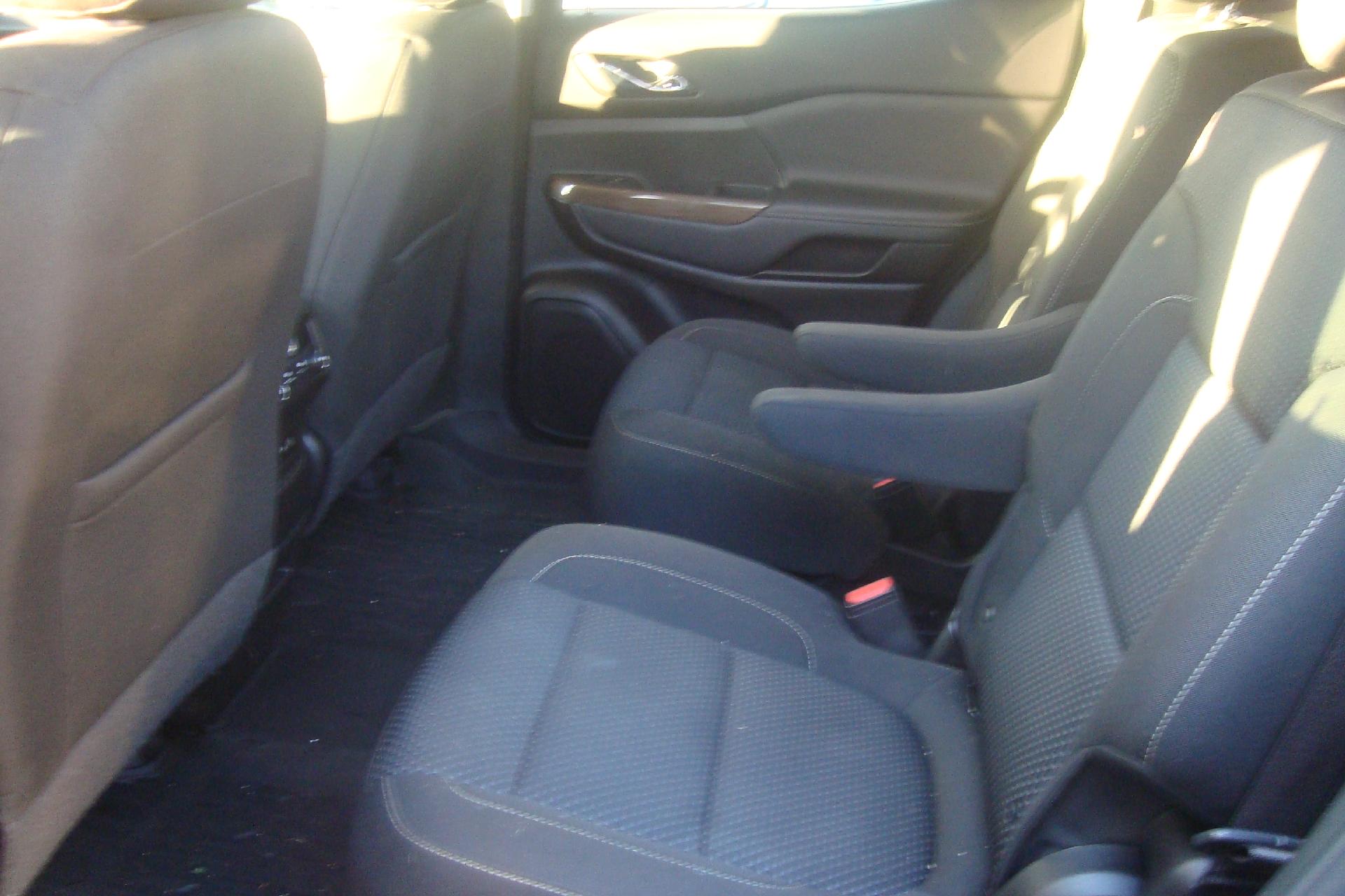 2021 GMC Acadia Vehicle Photo in PORTSMOUTH, NH 03801-4196