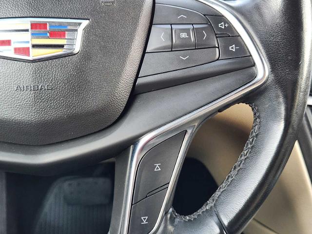 2019 Cadillac XT5 Vehicle Photo in DENTON, TX 76210-9321