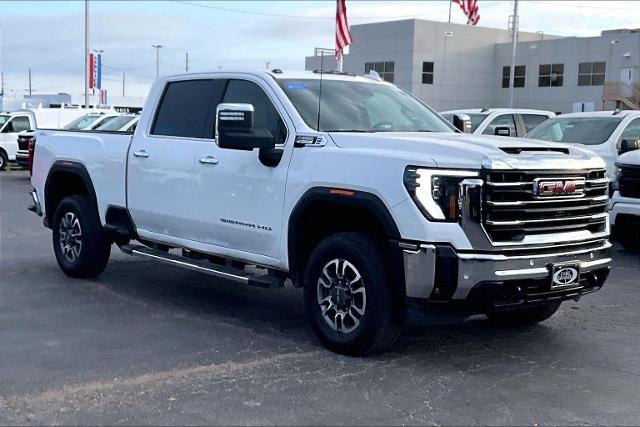 2025 GMC Sierra 2500 HD Vehicle Photo in TOPEKA, KS 66609-0000