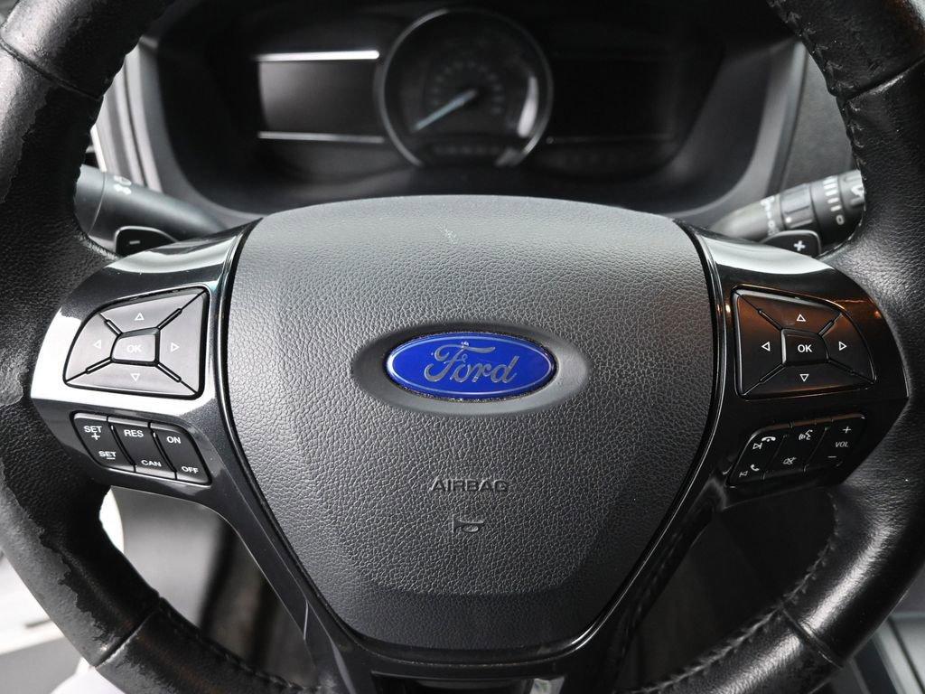 2016 Ford Explorer Vehicle Photo in Cedar Rapids, IA 52402