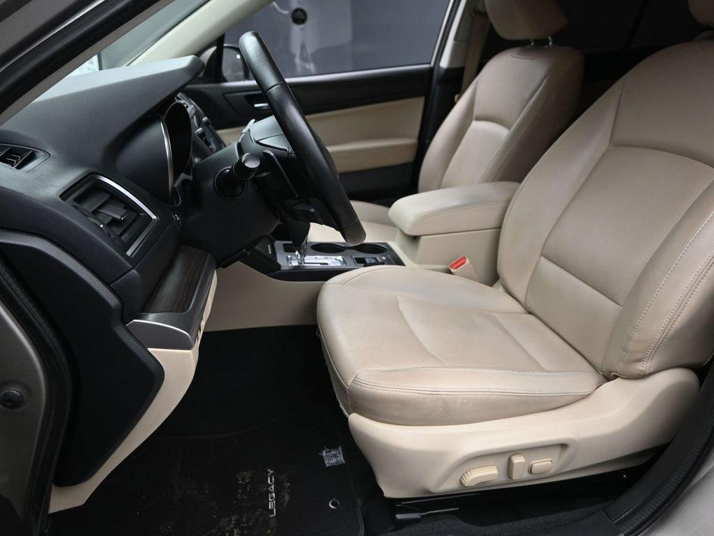 2016 Subaru Legacy Vehicle Photo in Cedar Rapids, IA 52402